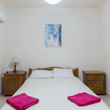 דירה Euro Carissa Flat 101 *