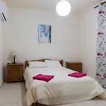 Euro Carissa Flat 101 Lárnaca